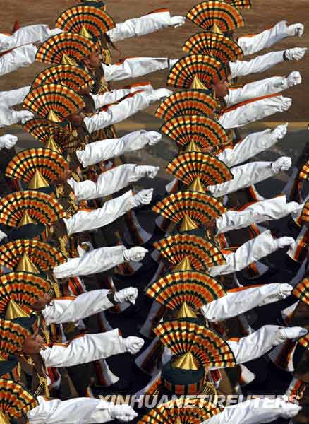 組圖：印度進行共和國日閱兵排練