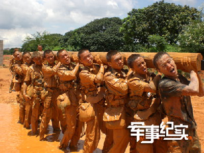 現(xiàn)實(shí)版老A 解密中國(guó)反恐精英訓(xùn)練