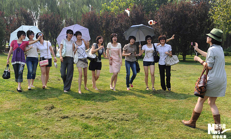 節(jié)日特輯：翱翔在藍(lán)天下的女殲擊機(jī)飛行員