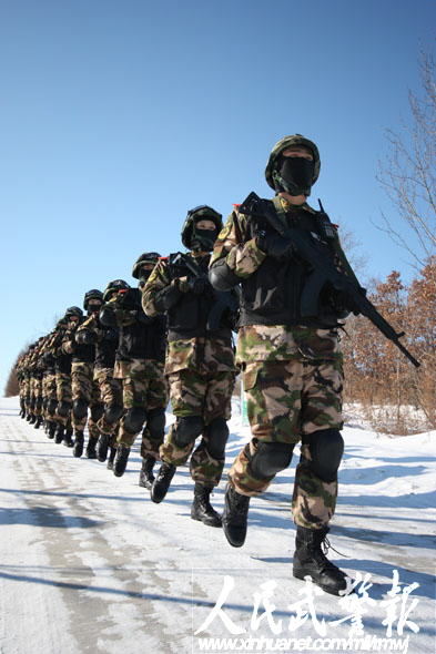 處突搶險(xiǎn)爭先 武警鶴崗支隊(duì)被譽(yù)