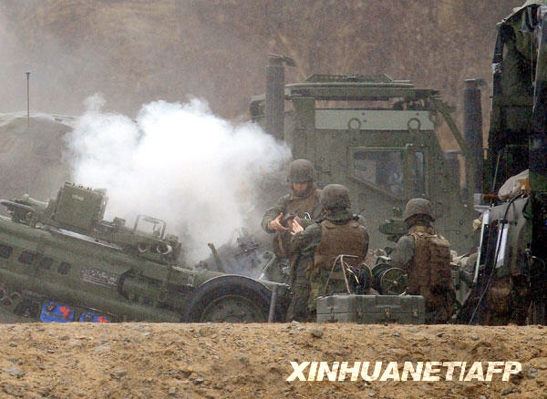 美韓繼續(xù)“關(guān)鍵決心”聯(lián)合軍演[組圖]