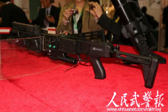 國際警用裝備博覽會(huì)：武警研發(fā)槍械受關(guān)注