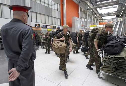 外國(guó)軍隊(duì)陸續(xù)抵達(dá)俄羅斯參加勝利日閱兵式