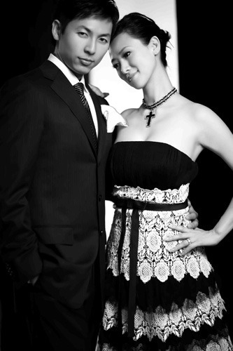 曝明星辣媽獨(dú)家育兒經(jīng) 小S教育女兒靠嚇唬(組圖)