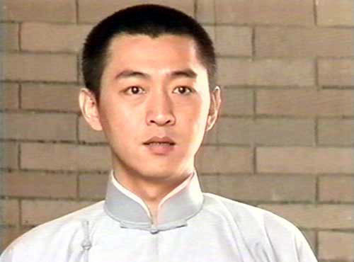 昔日瓊瑤劇小生如今老成大叔