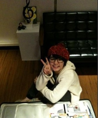 S.H.E徹底解散？ Ella赴美留學(xué)自爆機(jī)場(chǎng)照