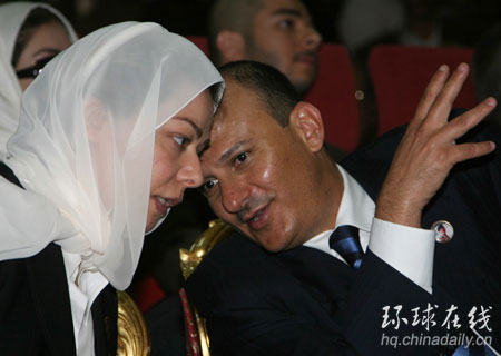 也門為伊拉克已故總統(tǒng)薩達姆舉行儀式，紀念他去世40天。薩達姆的女兒出席了紀念儀式