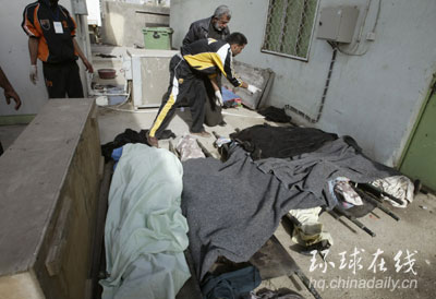 女人彈血洗巴格達(dá)校園