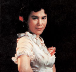 梁寧：歸來(lái)的玫瑰騎士(組圖) <br>