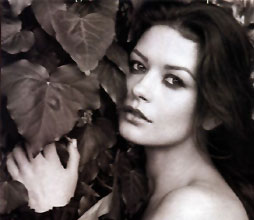 凱瑟琳?澤塔瓊斯個(gè)人資料