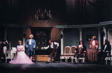 意大利即興喜劇《一仆二主》