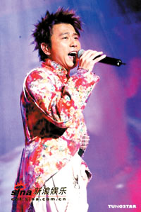 《夢(mèng)想中國(guó)》海選很好看 評(píng)委很難堪