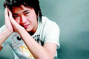 央視秘選春晚主持新人(圖)