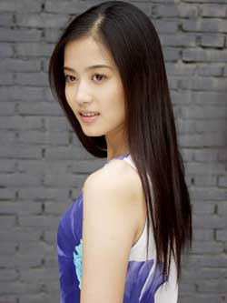 馮小剛換陳數(shù)用新人 《集結(jié)號》新女主角亮相