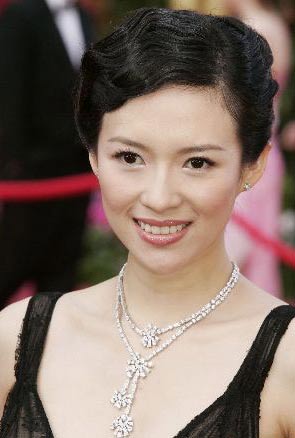 章子怡首拍驚悚片 與美老牌影星進(jìn)《騎士》劇組