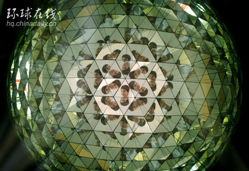 捷克萬(wàn)花筒展