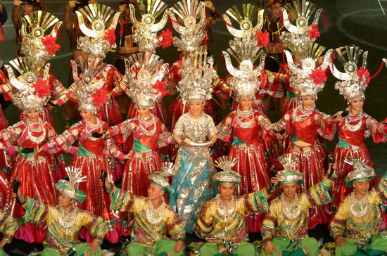 《多彩貴州風(fēng)》吹到莫斯科(圖)