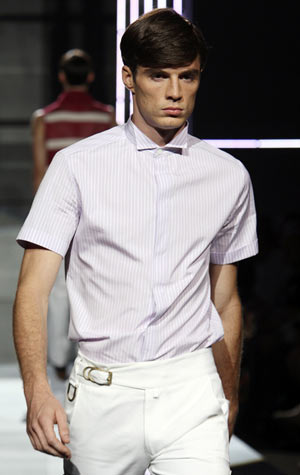 范思哲春夏男裝系列米蘭高調(diào)上演