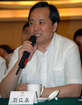 劉江永:“軍費透明”是日本的借口