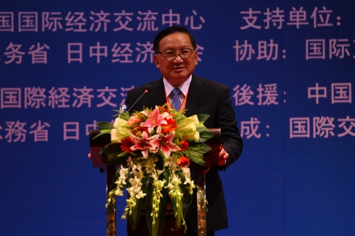 順應時代潮流 把握中日關系大方向——唐家璇在第七屆北京—東京論壇上的主題演講