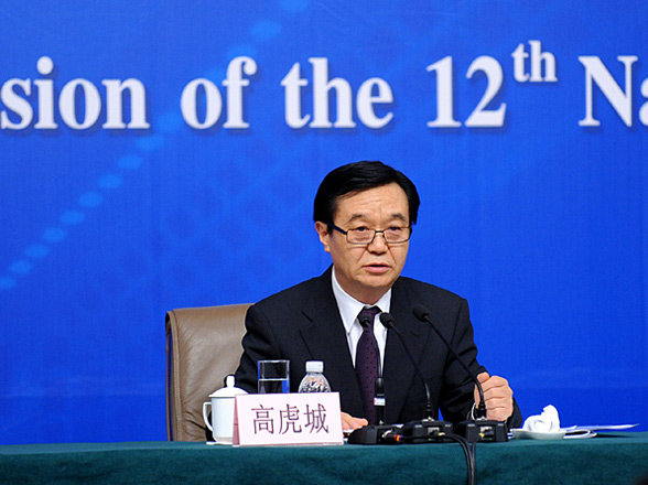 2013年消費對經(jīng)濟增長貢獻率達50%