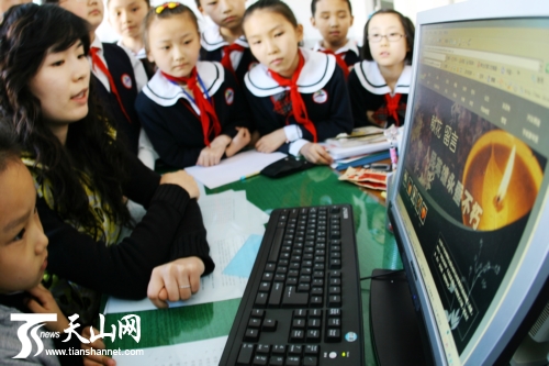 400萬青少年清明網(wǎng)上祭英烈傳承民族魂