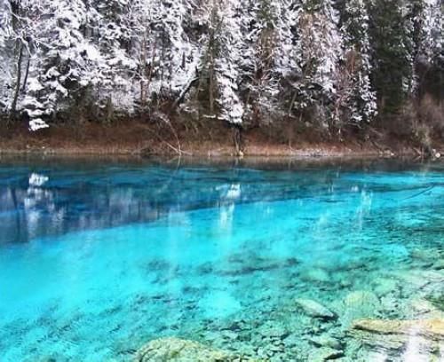 另類九寨溝：紅葉與初雪的浪漫約會