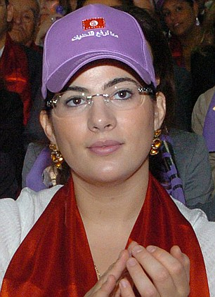 突尼斯騷亂依然持續(xù) 前第一夫人被爆大肆斂財(cái)