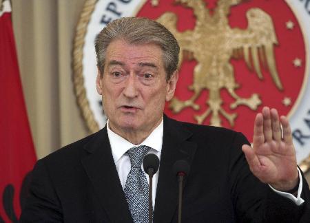 阿爾巴尼亞發(fā)生大規(guī)模警民沖突 致3死數(shù)十傷