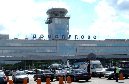 俄首都多莫杰多沃機(jī)場(chǎng)發(fā)生爆炸