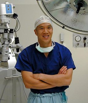 掏錢就可“觀賞”手術 澳華裔醫(yī)生賣“門票”惹爭議