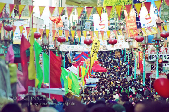 逛逛美國唐人街的花市