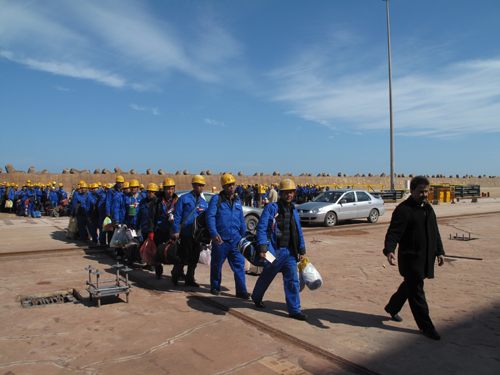 近2200中國(guó)人今撤離米蘇拉塔