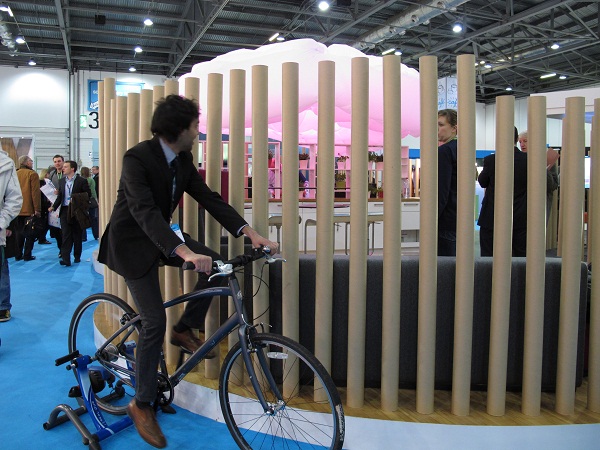 將低碳進(jìn)行到底 英國生態(tài)建筑展一瞥（圖）