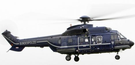 雙引擎在高空突然熄火 默克爾專用直升機險些墜毀