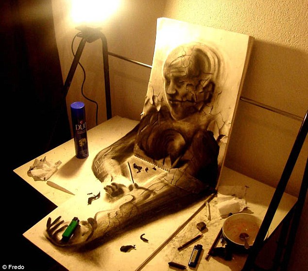 智利20歲藝術(shù)家手繪3D鉛筆畫 栩栩如生網(wǎng)上受熱捧