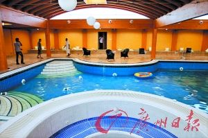 卡扎菲兒子漢尼拔奢華生活照曝光(組圖)