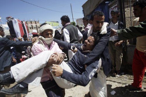 也門首都流血沖突22人死 官員指倒戈軍幕后策劃