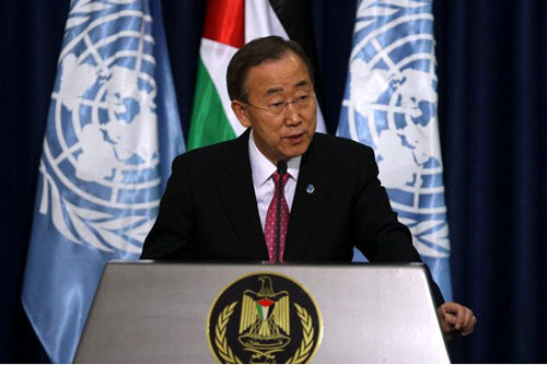 潘基文訪問加沙 其車隊遭示威民眾擲鞋抗議