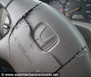 水管當(dāng)保險(xiǎn)杠、插銷鎖車門 令人捧腹的汽車DIY改裝