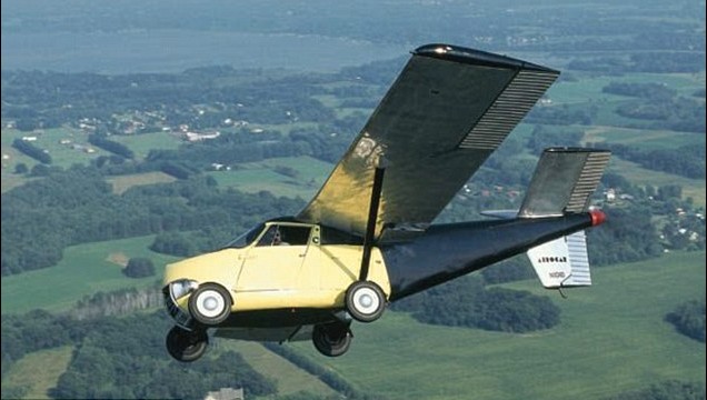 全球首輛可上路飛車出售 “年逾六旬”價格達80萬英鎊