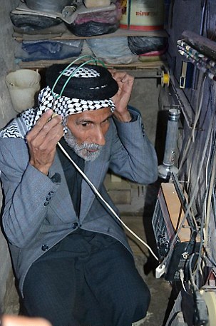 薩達(dá)姆時(shí)期政治犯悲慘生活曝光 曾藏身地窖20余年