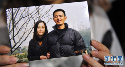 強(qiáng)忍肝臟破裂劇痛勇救乘客 “最美司機(jī)”吳斌去世