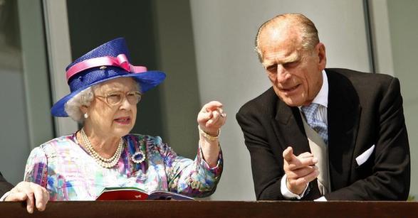 伊麗莎白二世與菲利普親王跨越70年的愛(ài)情傳奇(組圖)