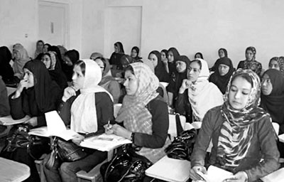 阿富汗指責(zé)巴基斯坦間諜向阿學(xué)校投毒(圖)