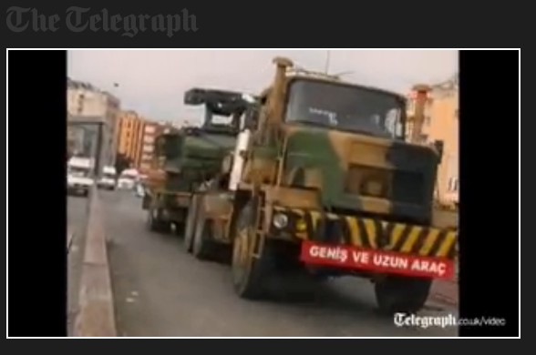 土發(fā)現(xiàn)被擊落戰(zhàn)機飛行員頭盔 邊境增配大炮及火箭彈發(fā)射器