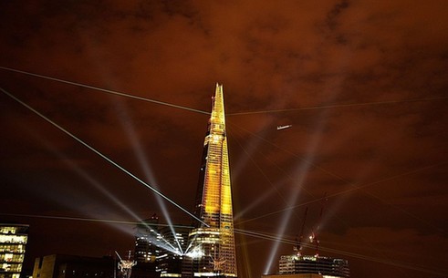 歐洲最高建筑“碎片大廈”倫敦揭幕 可遠(yuǎn)眺法國風(fēng)景