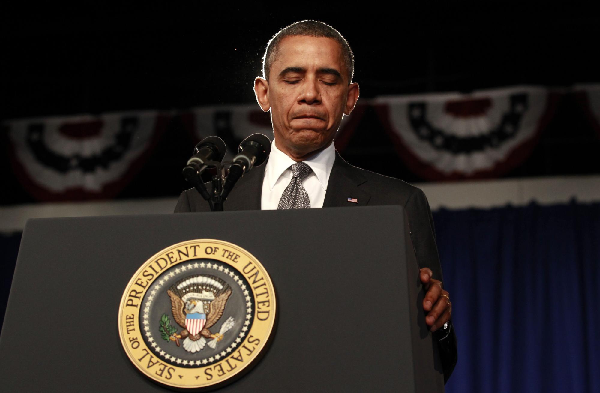 美多個(gè)城市加強(qiáng)安保 奧巴馬擱置競(jìng)選全國(guó)降半旗致哀