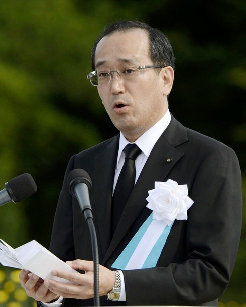 日本紀(jì)念廣島原子彈爆炸67周年 美前總統(tǒng)杜魯門之孫出席