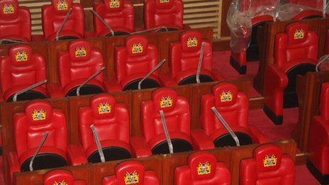 每把座椅竟花1900英鎊 肯尼亞豪裝議會(huì)大廈惹爭議